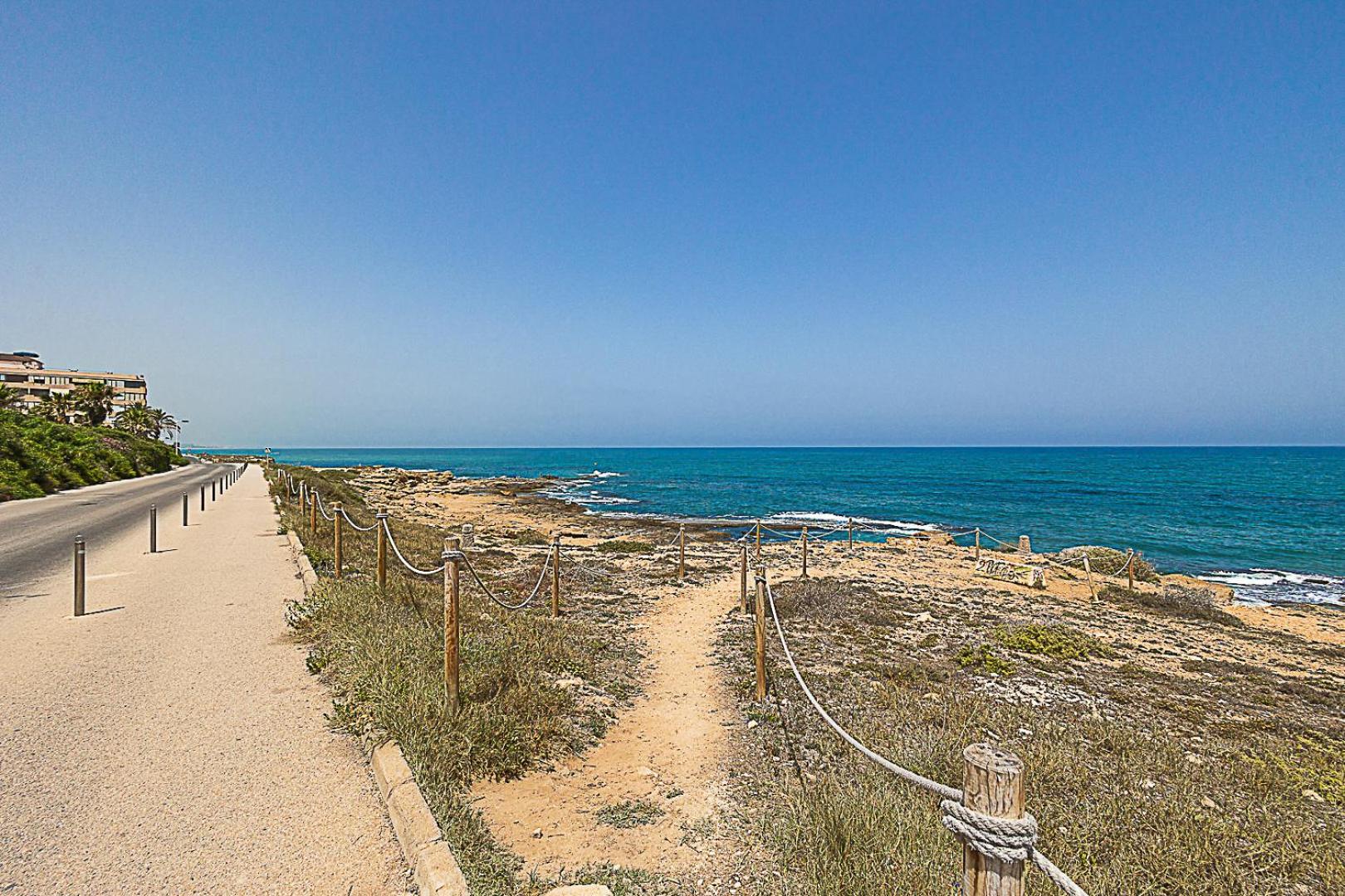 Appartamento Miramar Magic Sea & Sunrise View Torrevieja Esterno foto